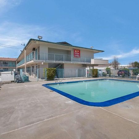 Econo Lodge Yakima Zewnętrze zdjęcie