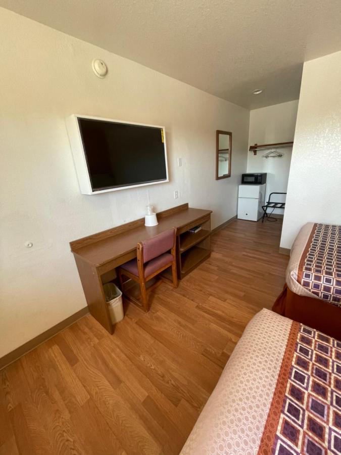 Econo Lodge Yakima Zewnętrze zdjęcie