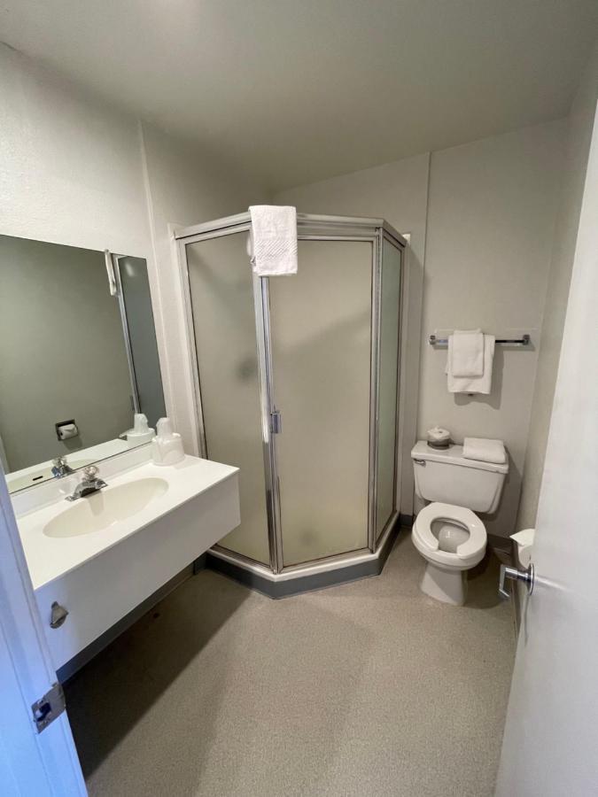 Econo Lodge Yakima Zewnętrze zdjęcie