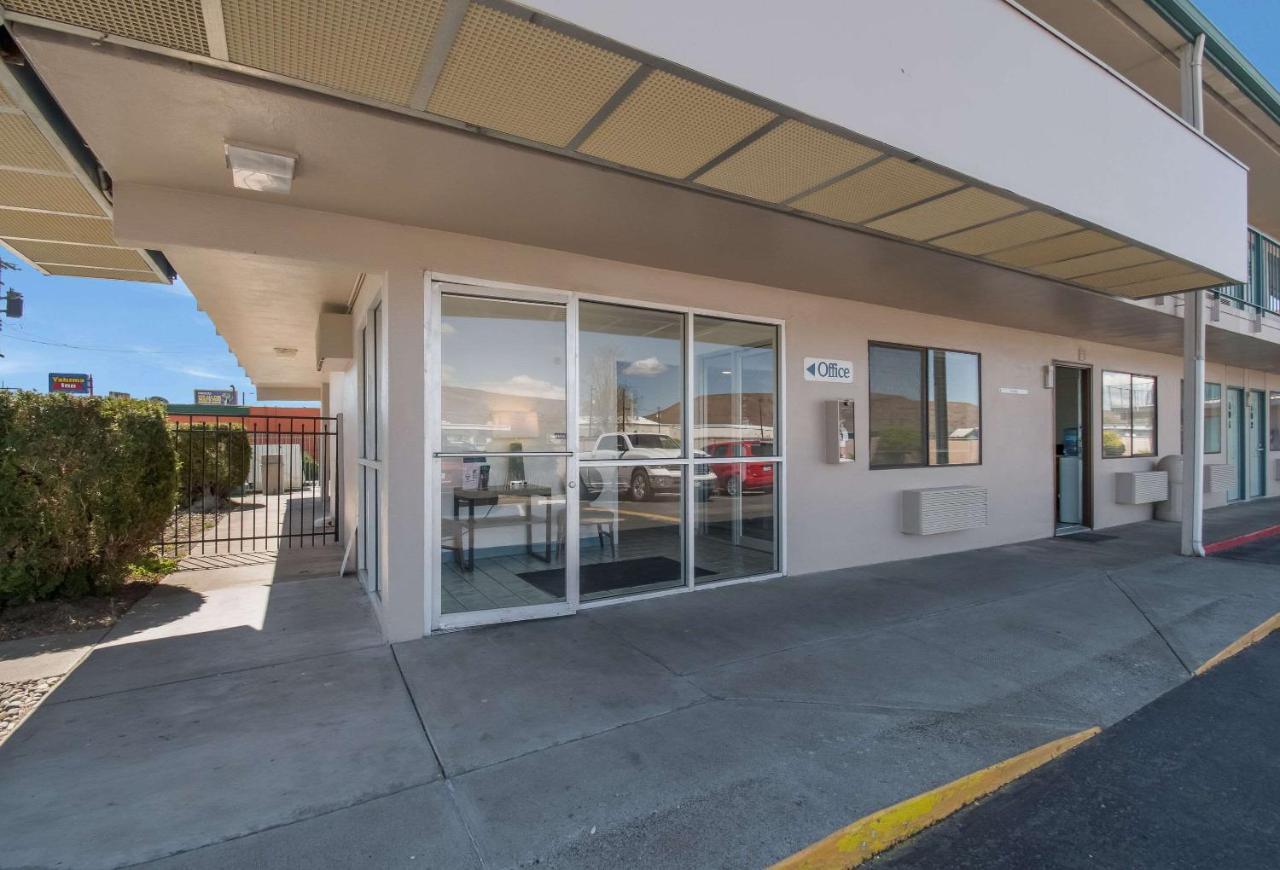 Econo Lodge Yakima Zewnętrze zdjęcie