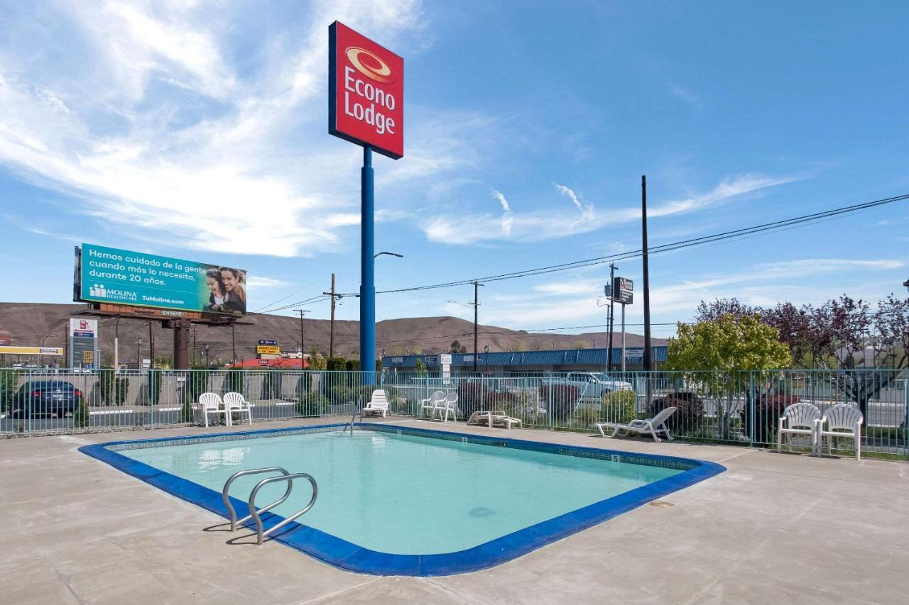 Econo Lodge Yakima Zewnętrze zdjęcie